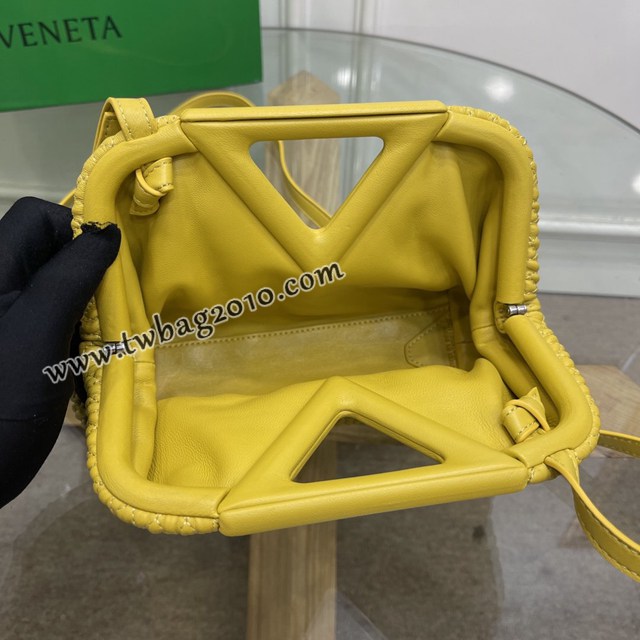 Bottega veneta高端女包 8546B BV寶緹嘉2021包包最新triangle倒三角手提單肩斜挎包三角包  gxz1247